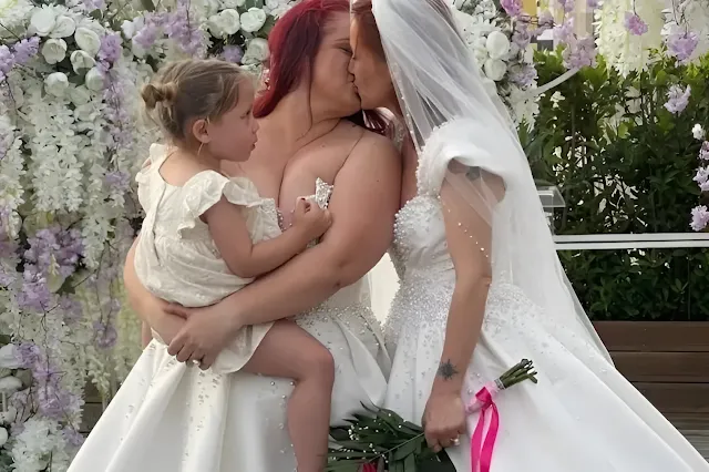 Ο πρώτος γάμος ενός ομοφιλόφυλου ζευγαριού δυο γυναικών στην Αλβανία